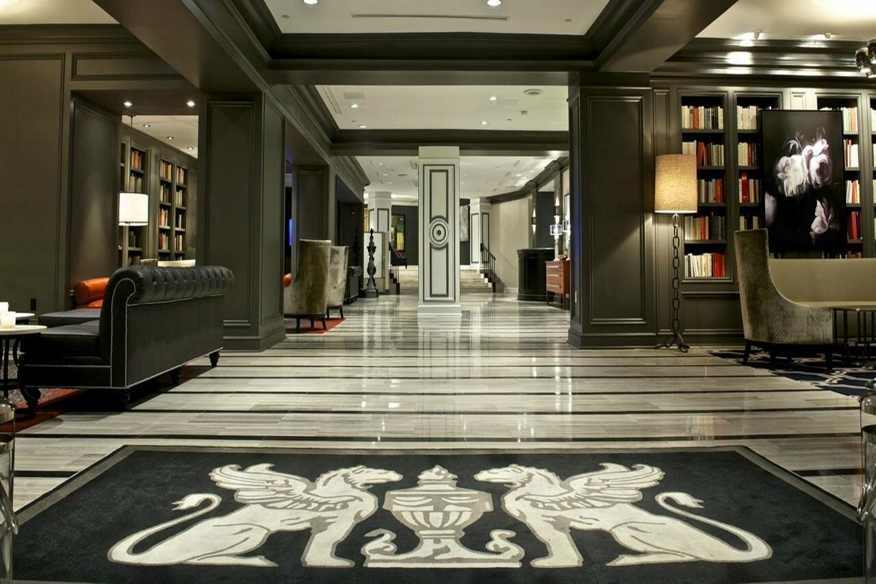 Фото Melrose Georgetown Hotel