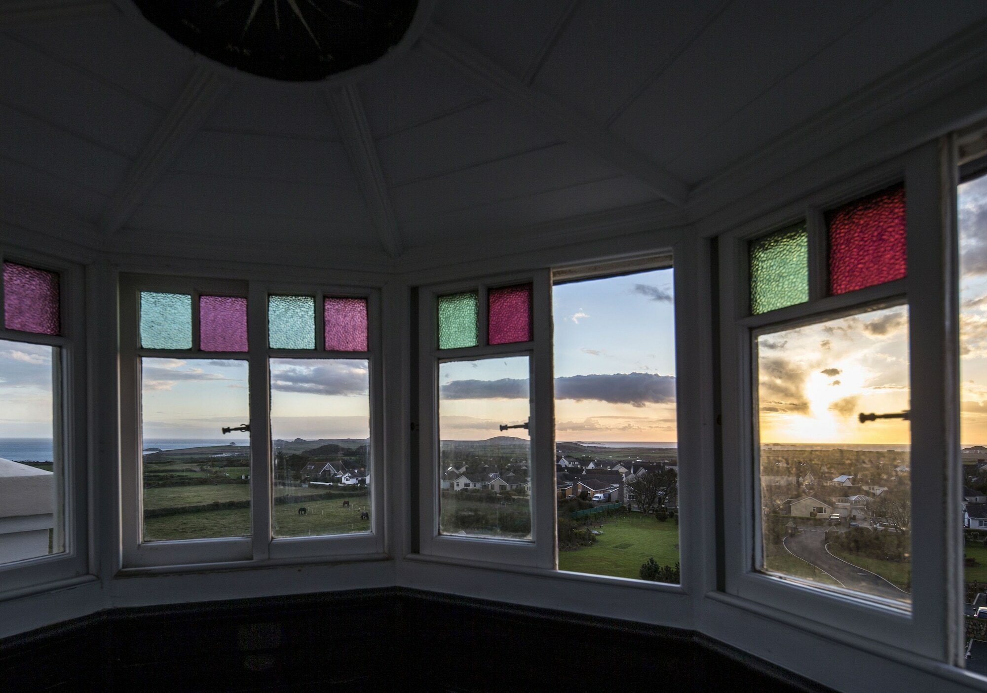 Фото Twr Y Felin Hotel