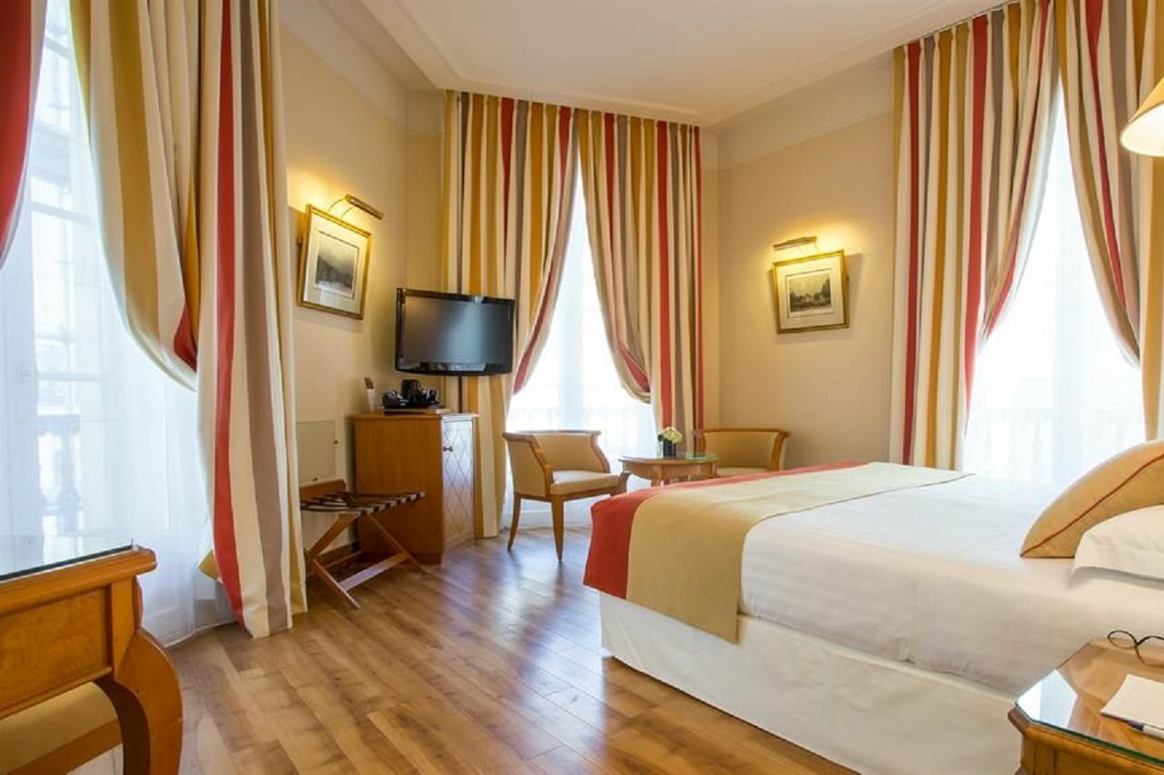 Фото отеля 3