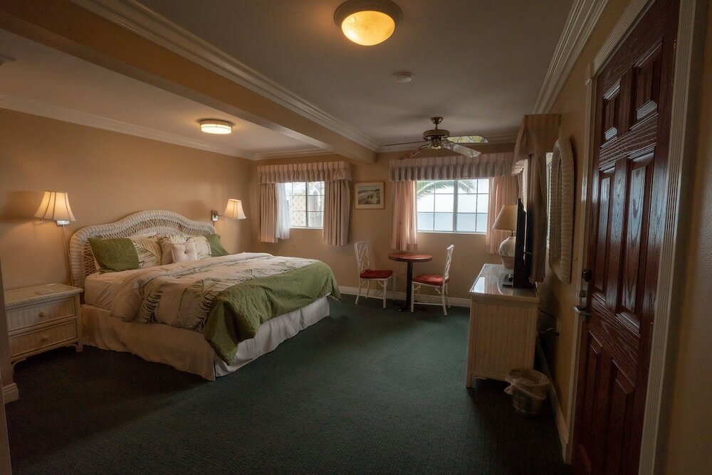 Фото Cliff House Inn On The Ocean