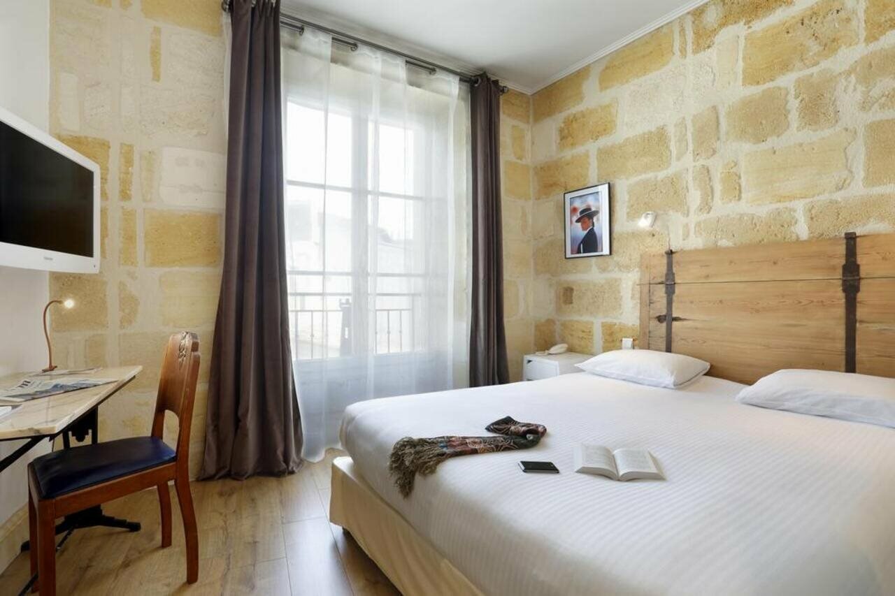 Фото Hôtel De La Tour Intendance