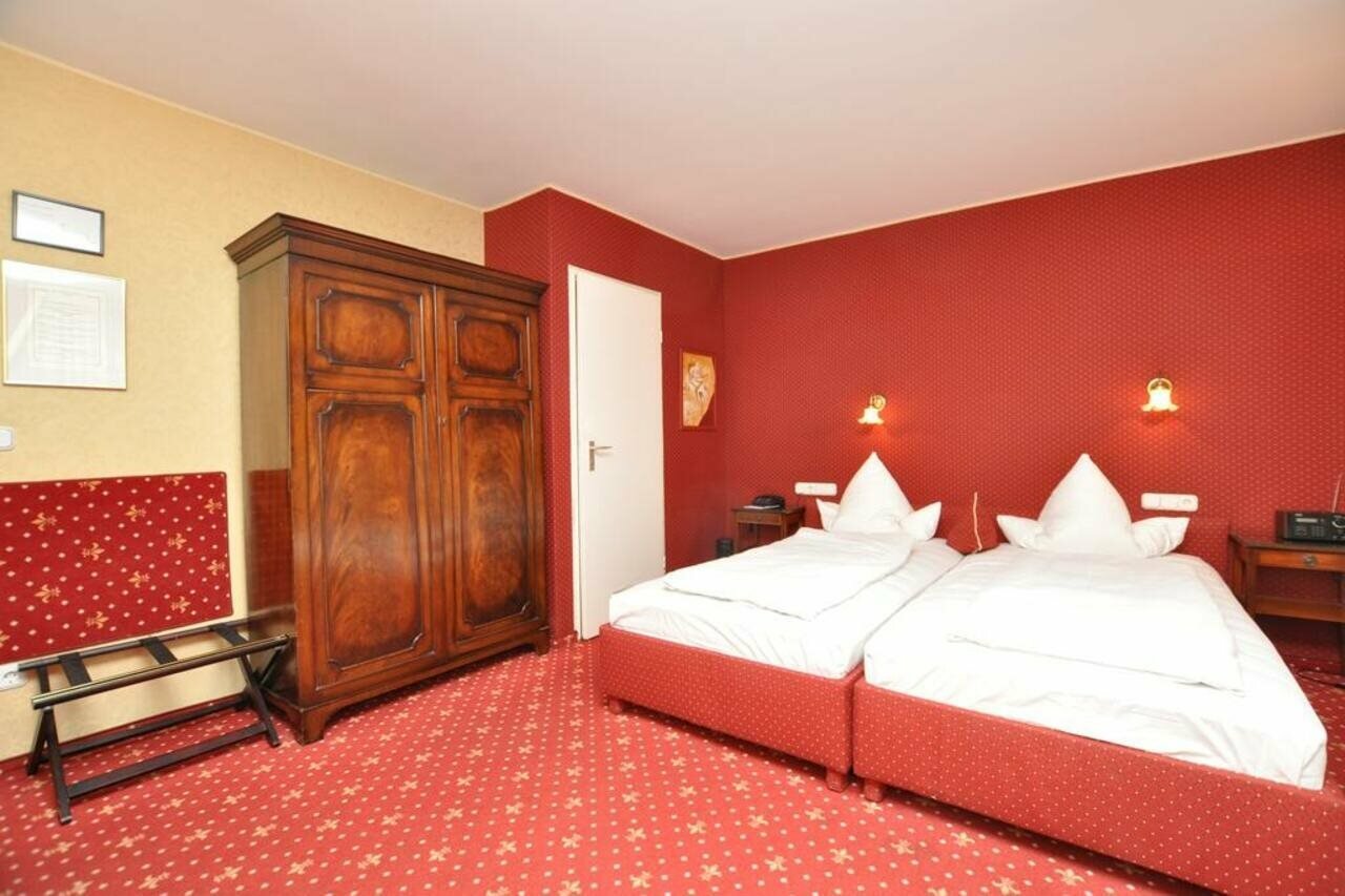 Фото Hotel Altmunchen by Blattl