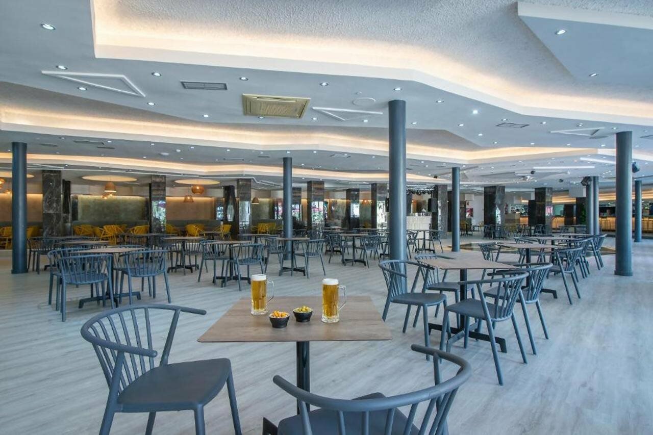 Фото Hotel Benidorm East by Pierre & Vacances