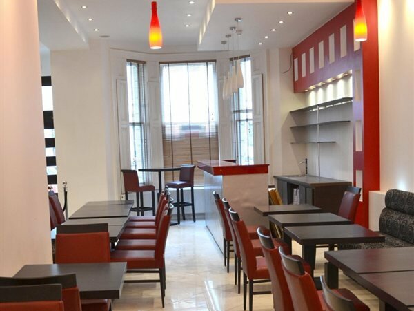 Фото Cromwell International Hotel