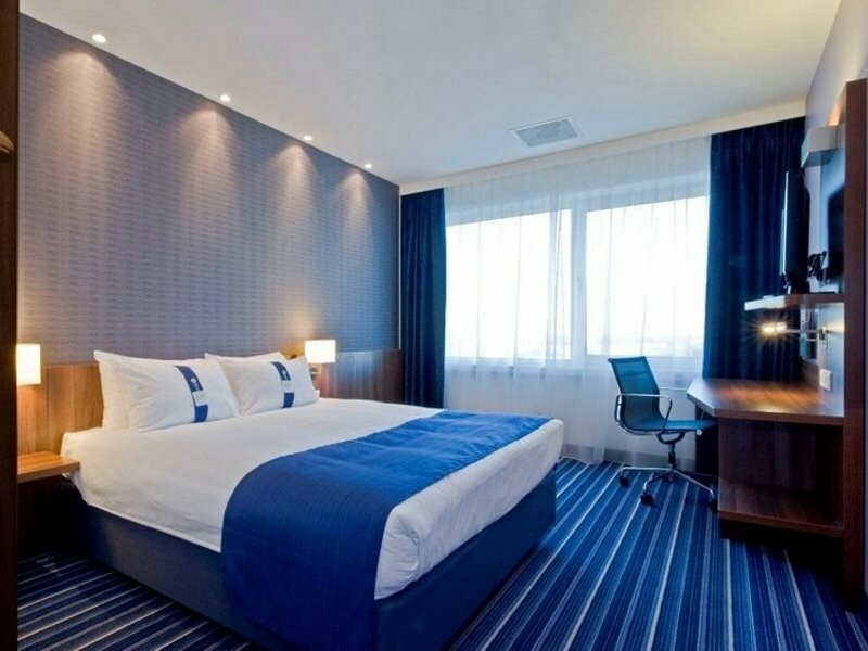 Фото Holiday Inn Express Amsterdam - South, an Ihg Hotel