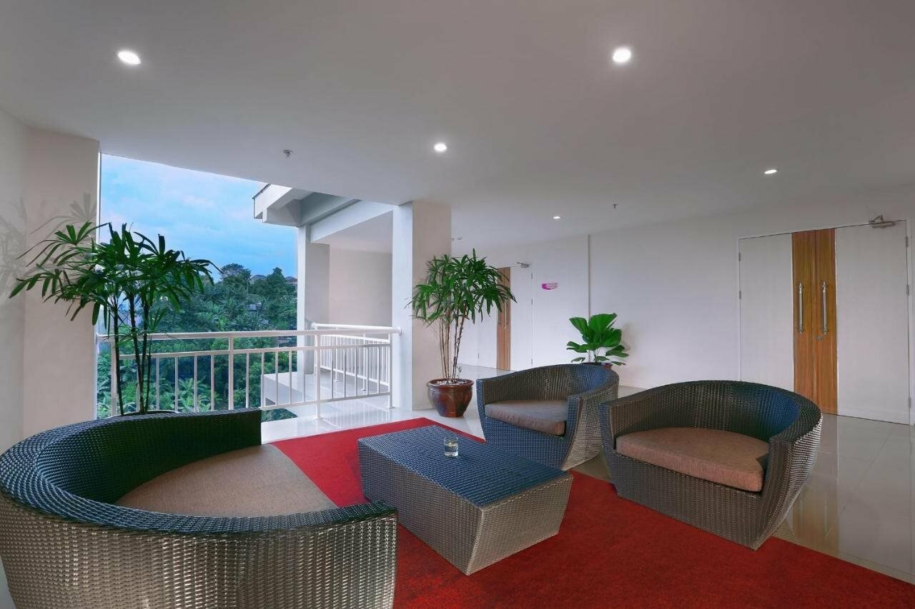 Фото Favehotel Diponegoro