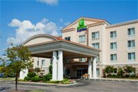 Гостиница Holiday Inn Express Hotel & Suites Concord, an Ihg Hotel в Конкорде