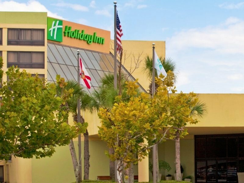 Фото Holiday Inn Orlando International Airport, an Ihg Hotel