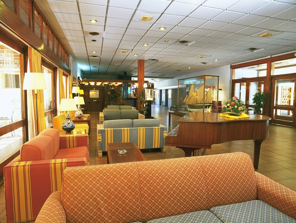 Фото Parador de Ceuta Hotel La Muralla