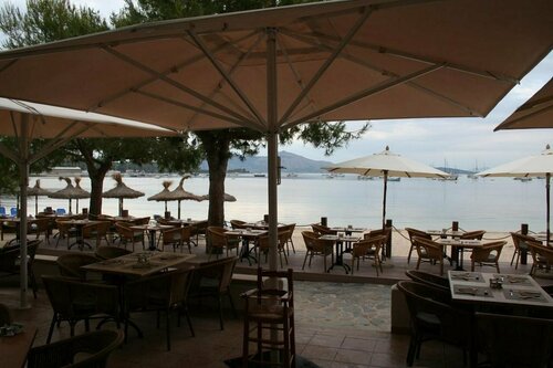 Внешний вид отеля Hoposa Bahía в Пойенсе, фото 4