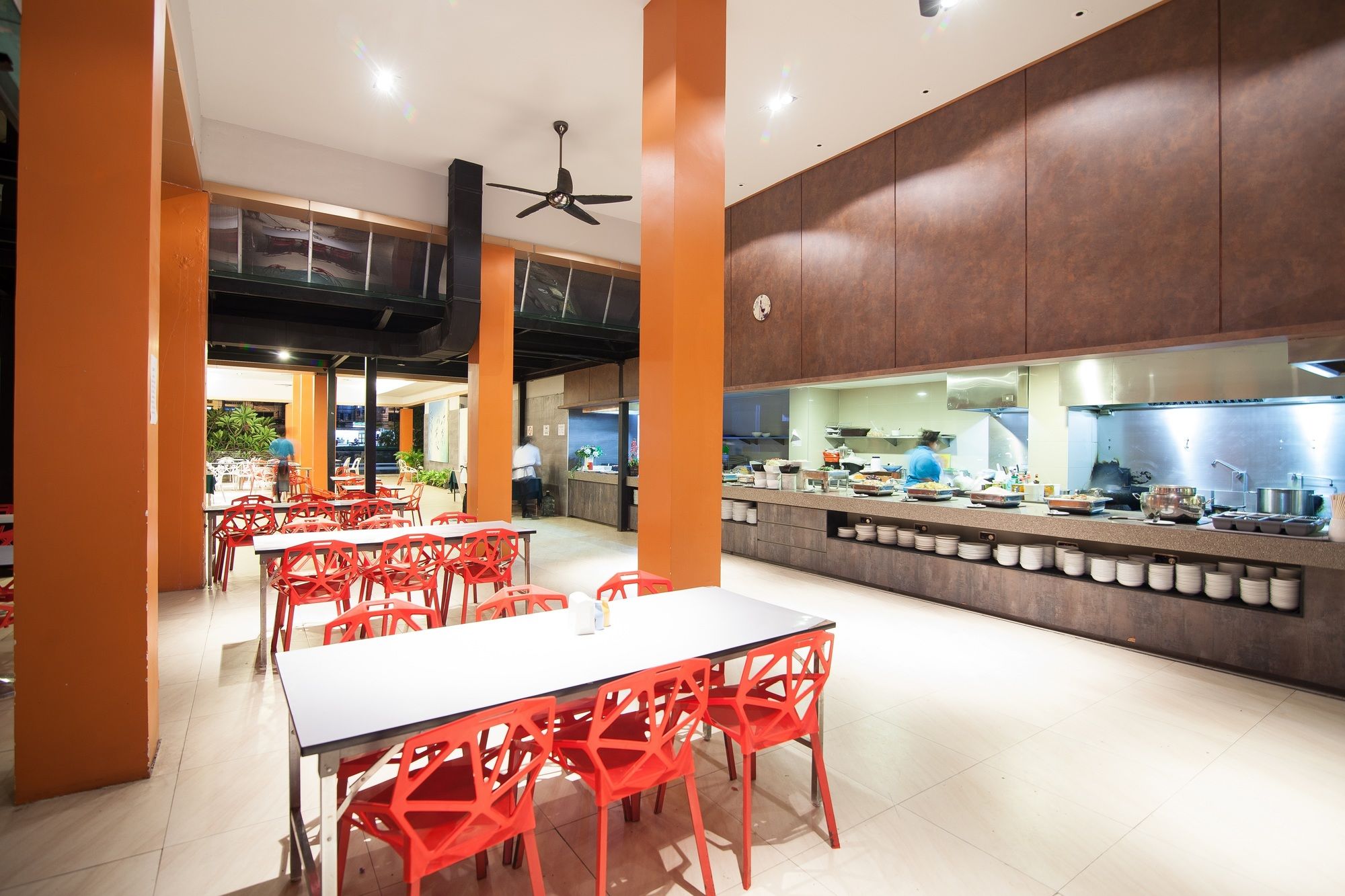 Фото Woraburi Pattaya Resort & SPA