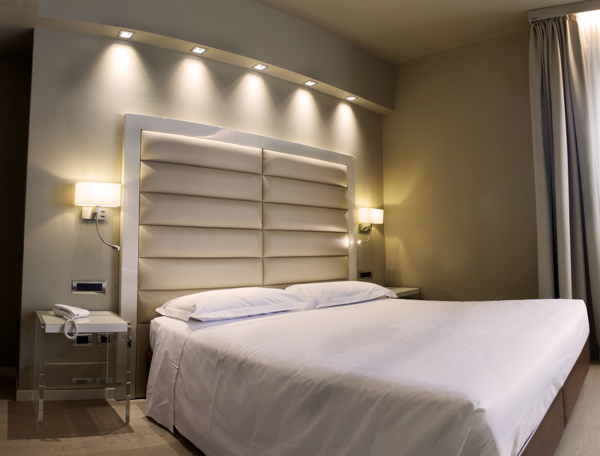 Фото Hotel Touring