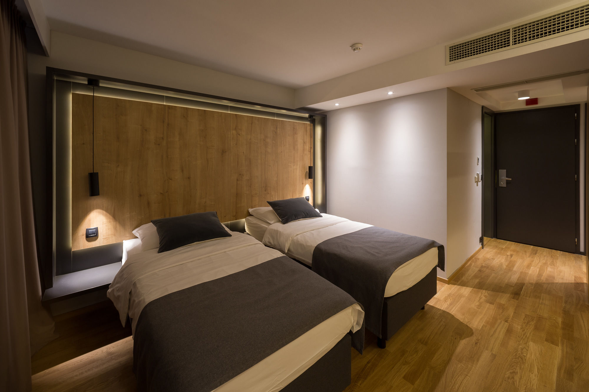 Фото M Hotel Ljubljana