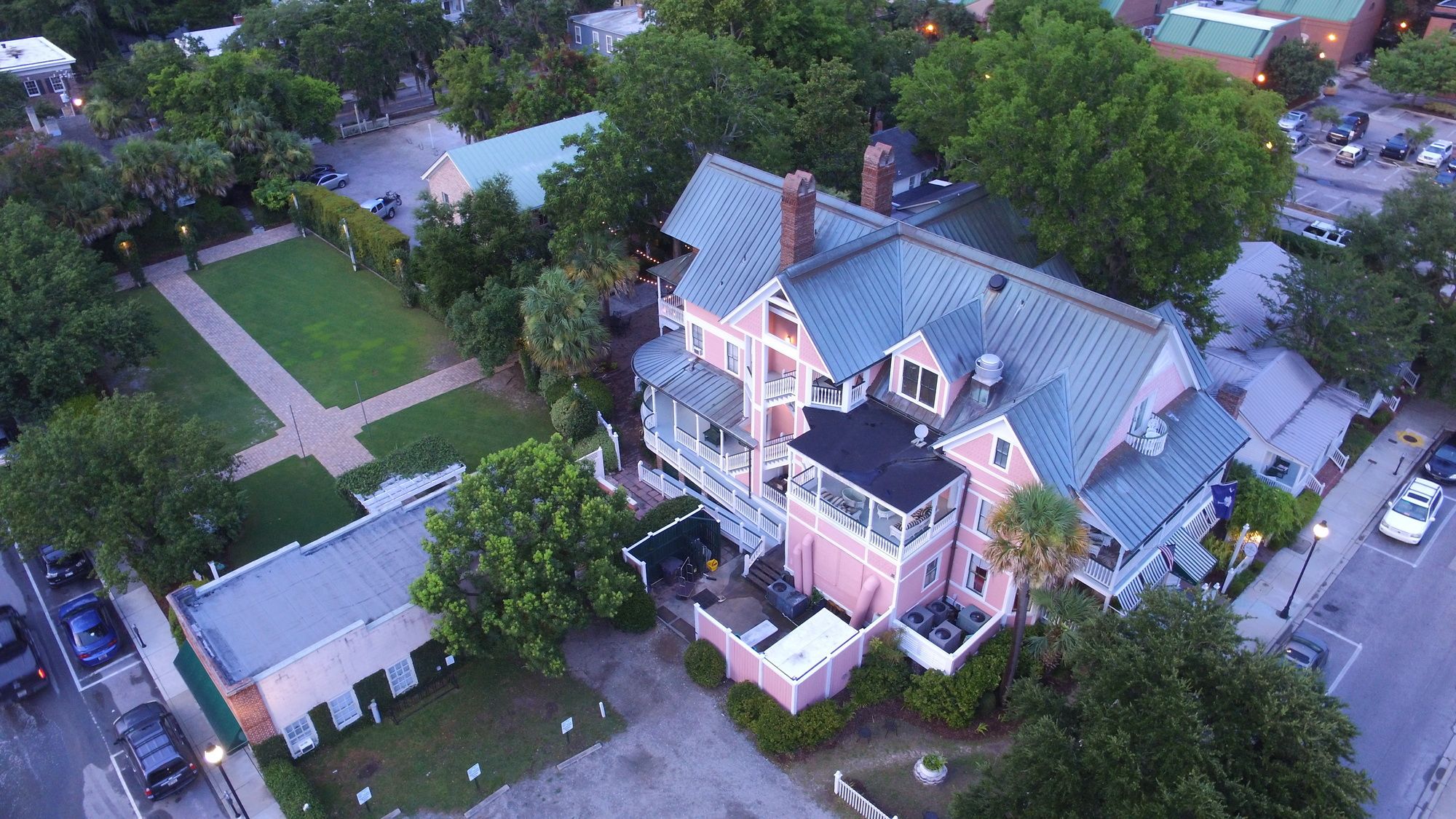 Фото Beaufort Inn