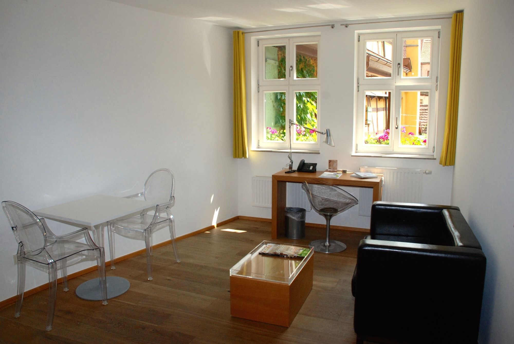 Фото Hezelhof Hotel