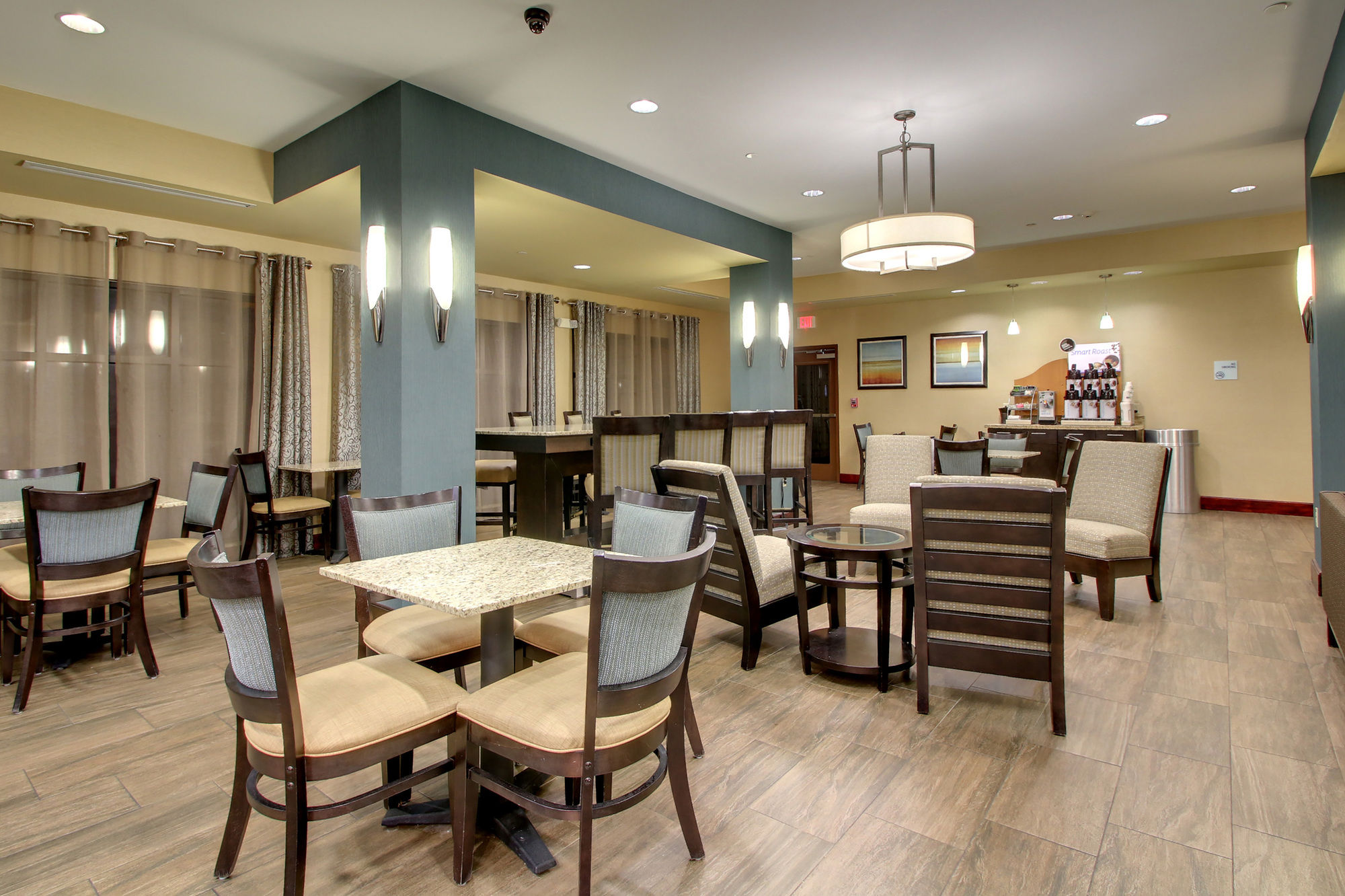 Фото Holiday Inn Express Hotel & Suites Natchez South, an Ihg Hotel
