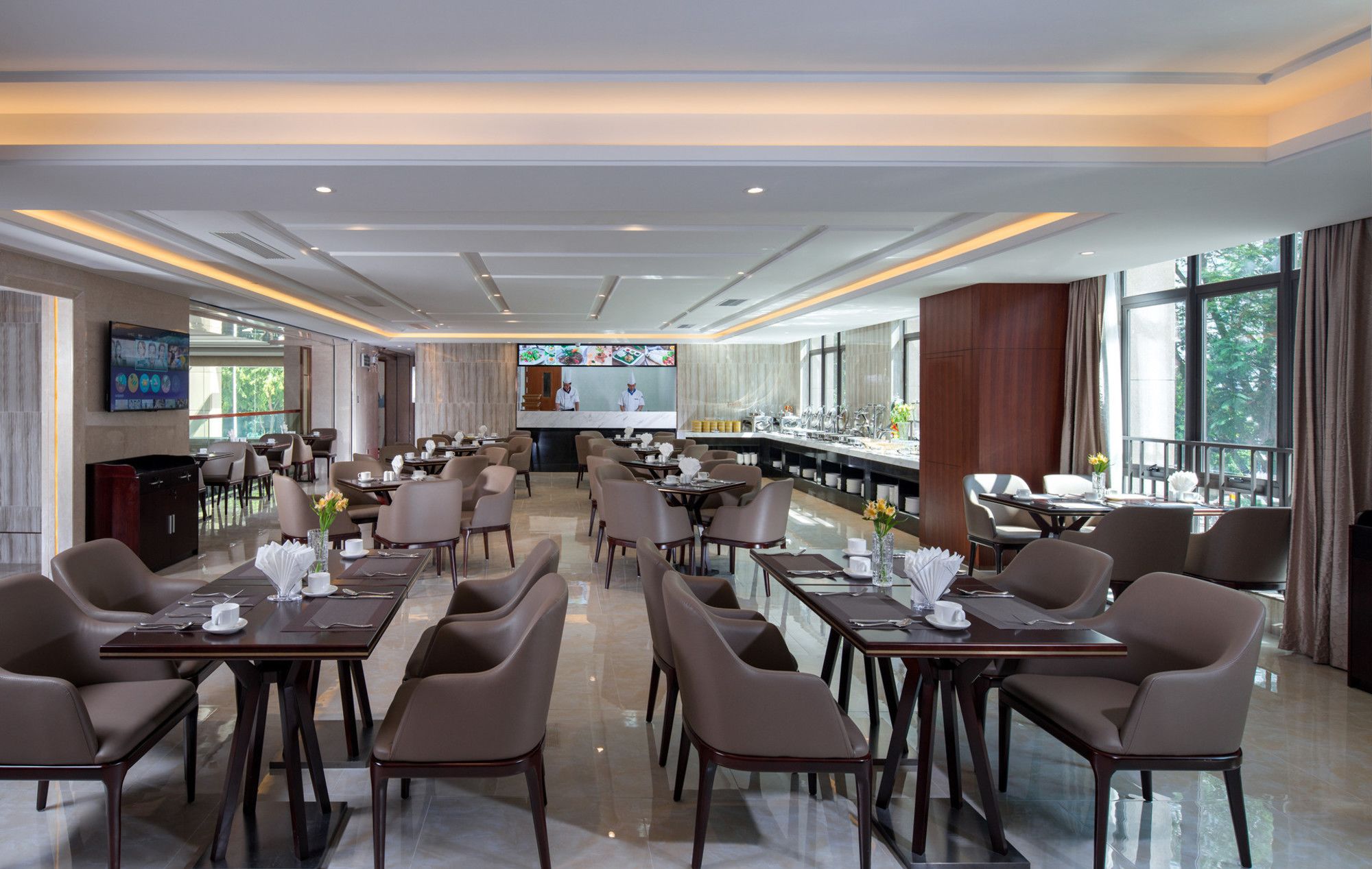 Фото Yuelin Hotel