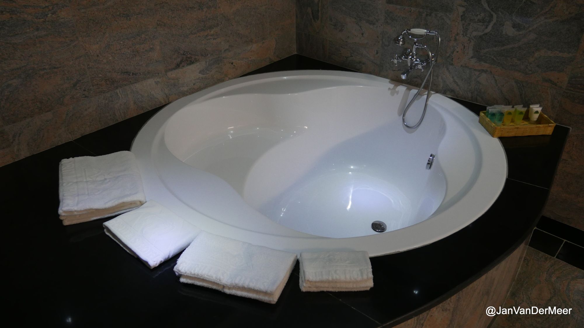 Фото Gorillas Golf Hotel