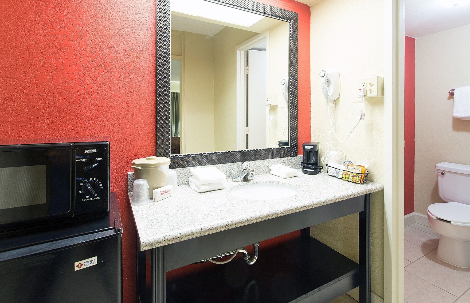 Фото Red Roof Inn Hot Springs