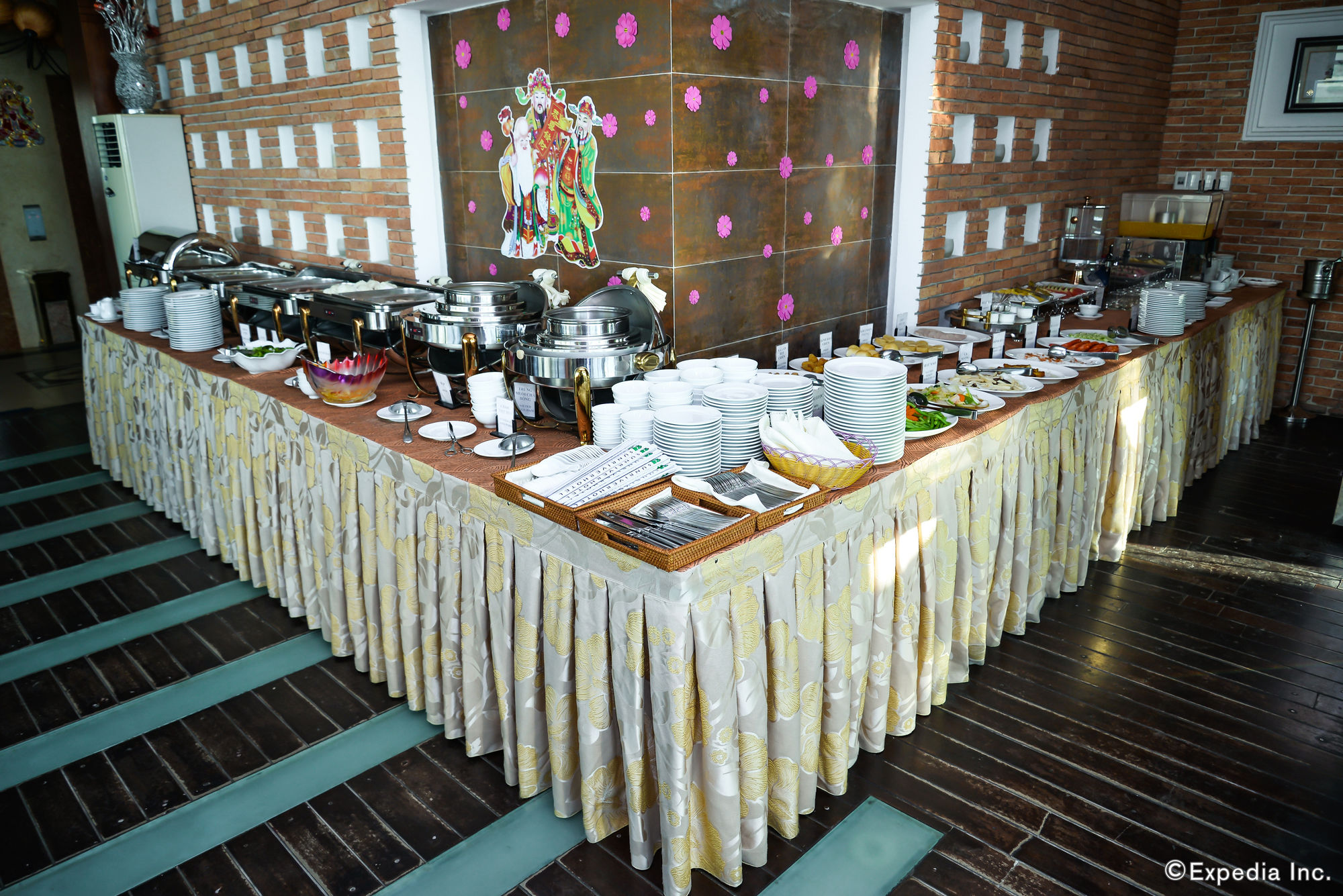 Фото Sun River Hotel