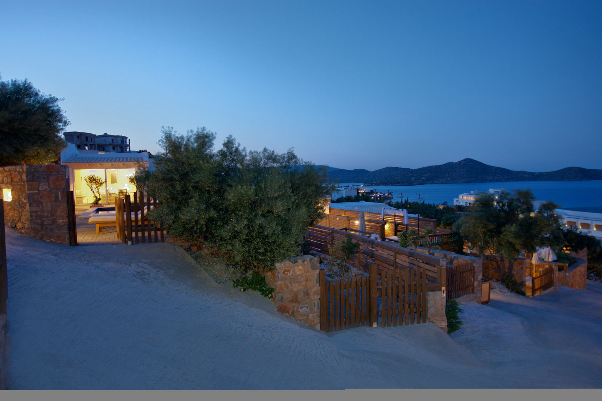 Фото Elounda Eleon Villas
