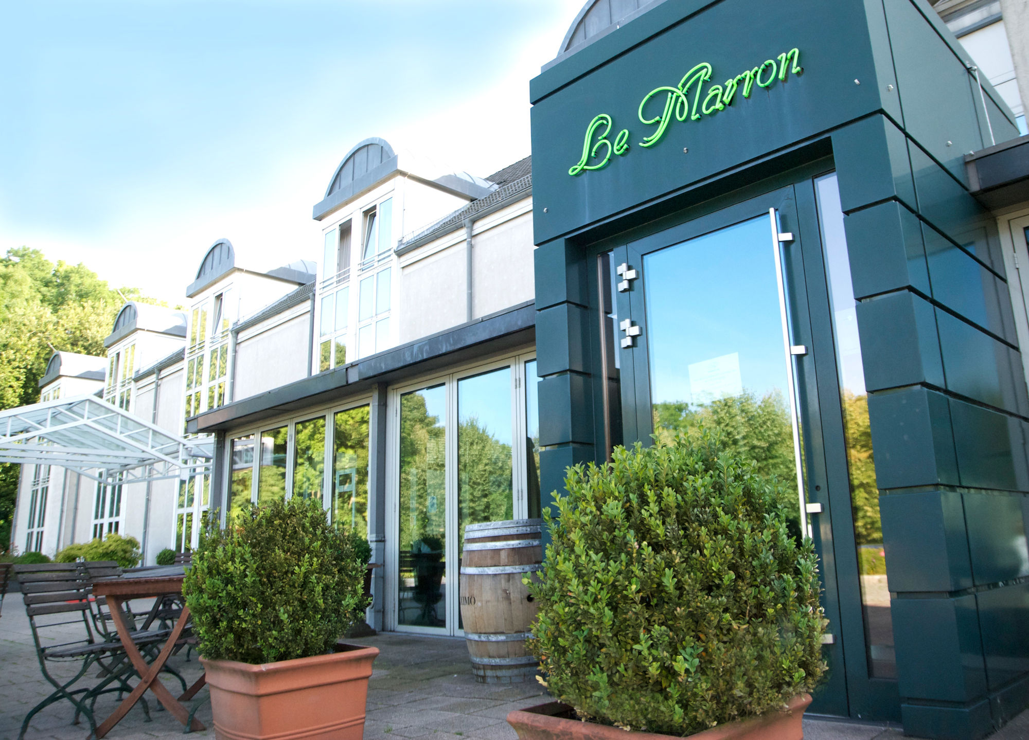 Фото отеля 3