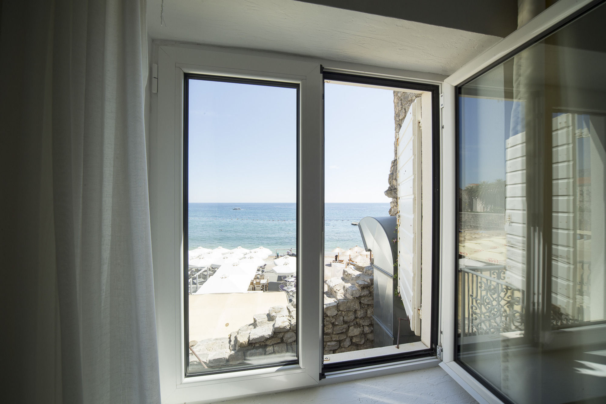 Фото Отель Astoria Budva - Montenegro