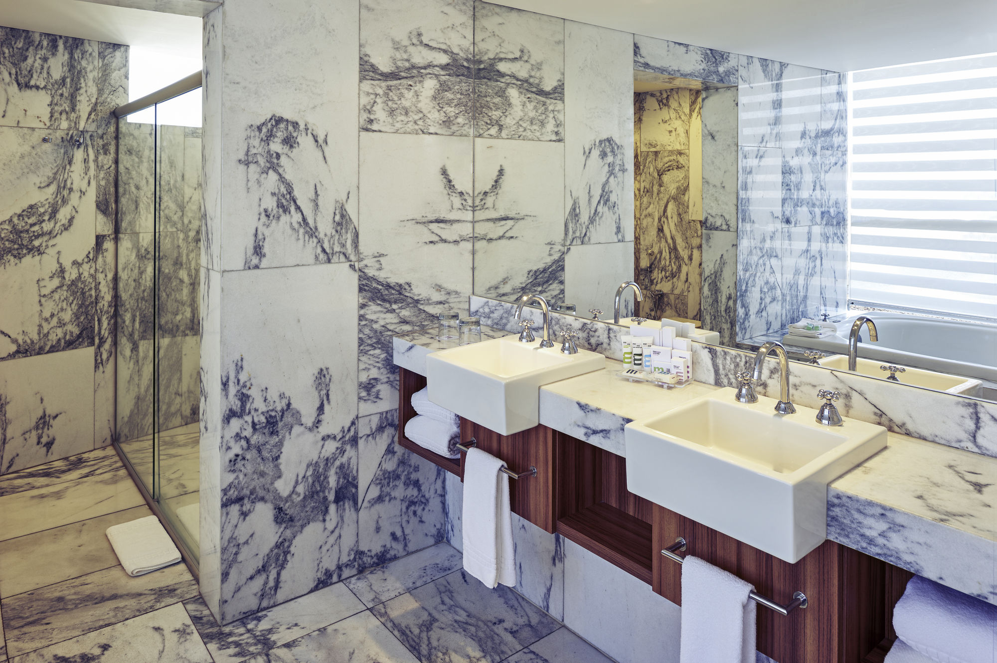 Фото Oft Alfre Hotels