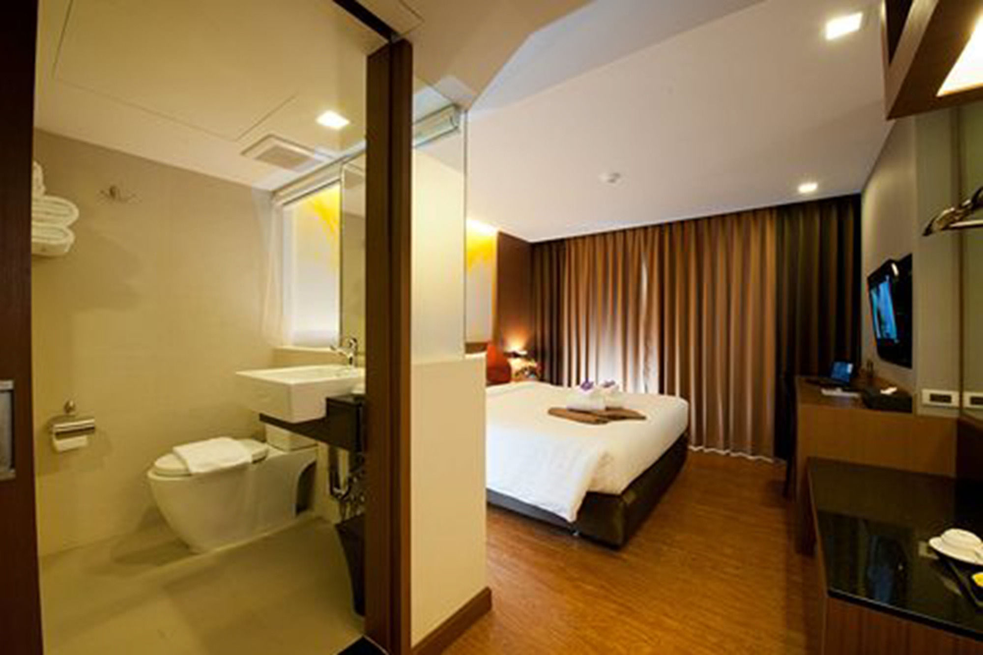 Фото 41 Suite Bangkok