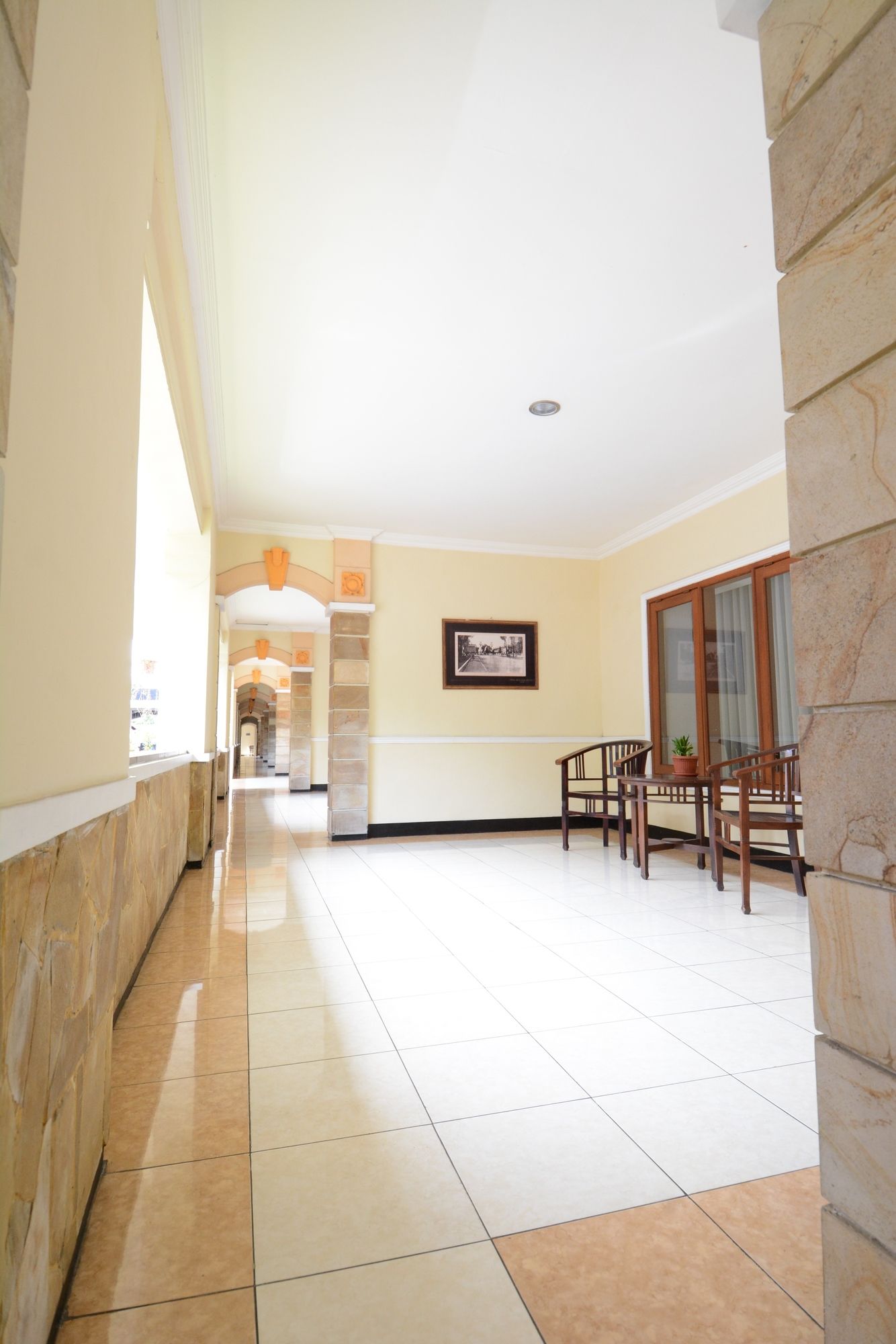 Фото Hotel Pelangi Malang