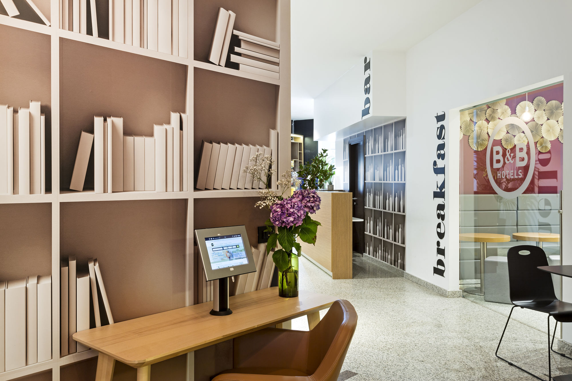 Фото B&b Hotel Milano San Siro