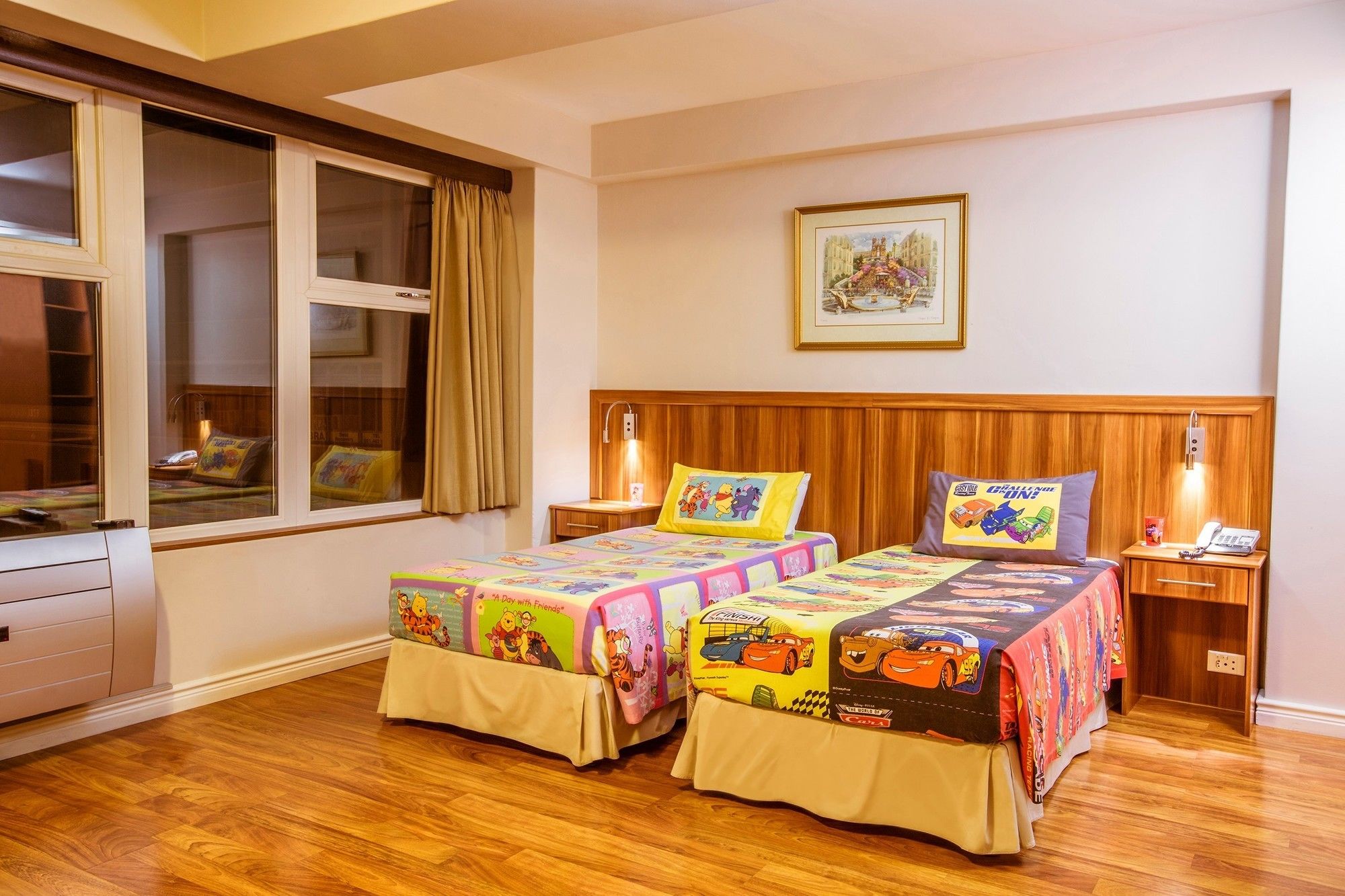 Фото Parliament Hotel