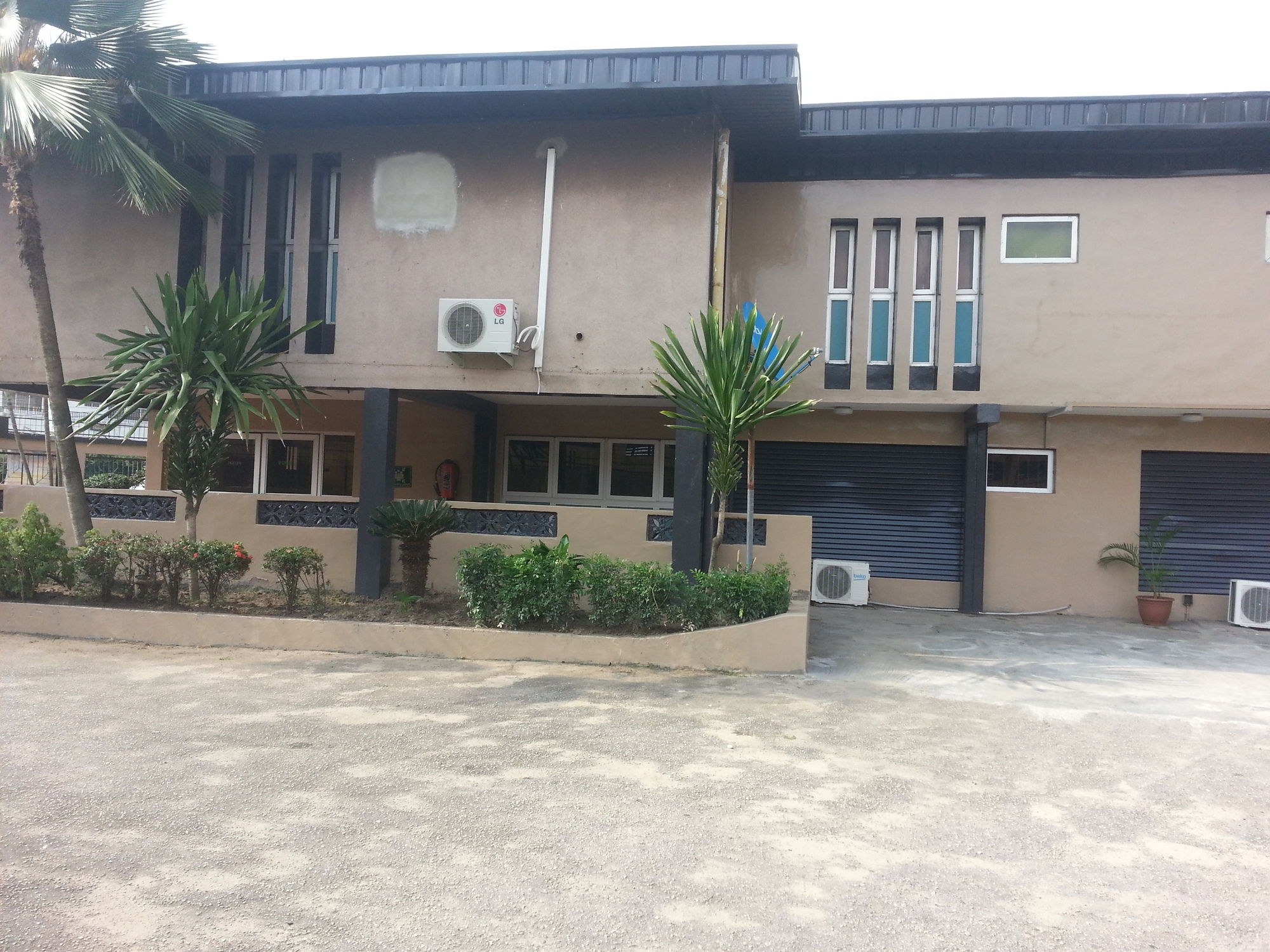 Фото Divine Fountain Agidingbi