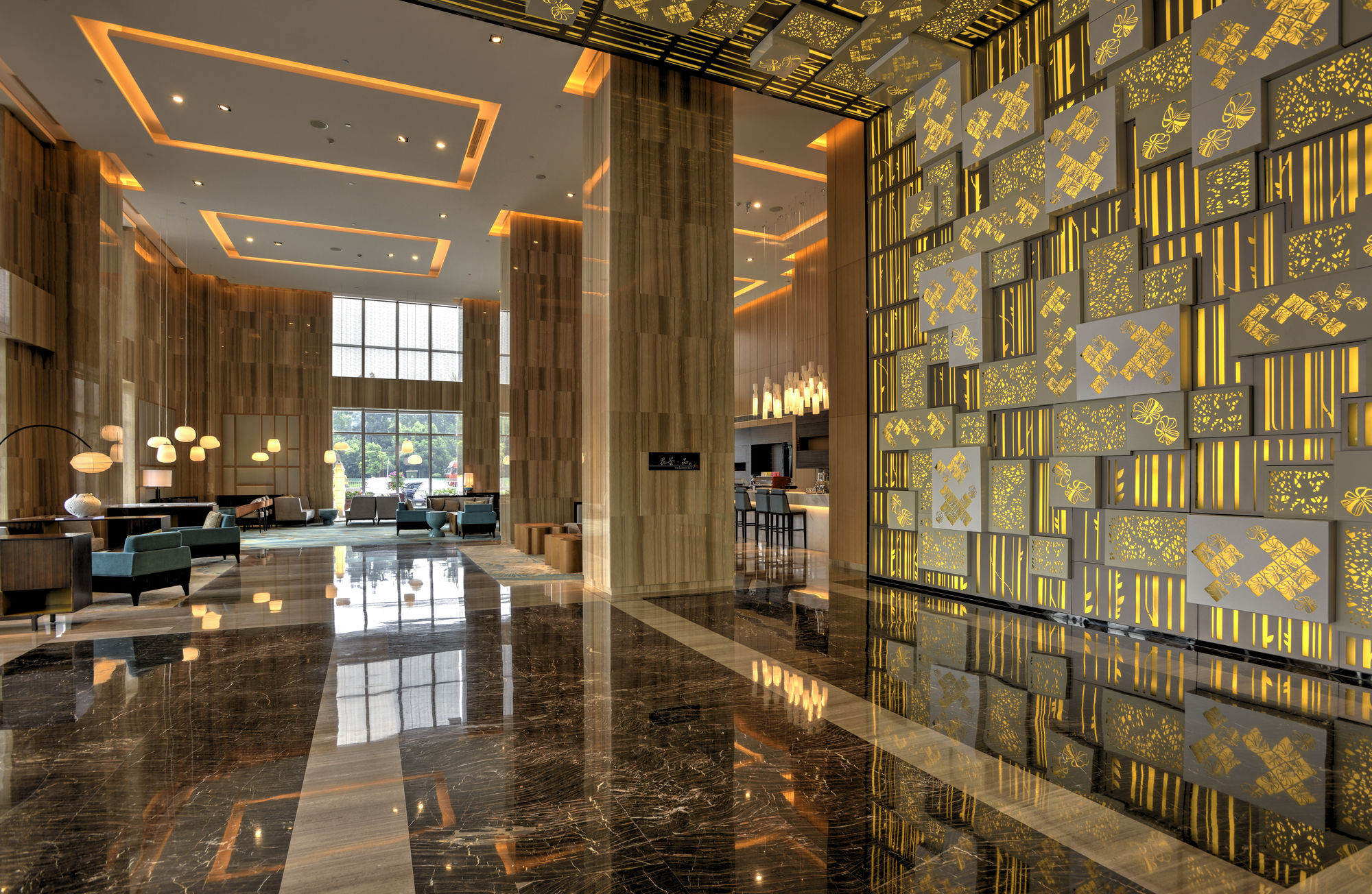 Фото Hilton Garden Inn Chengdu Huayang