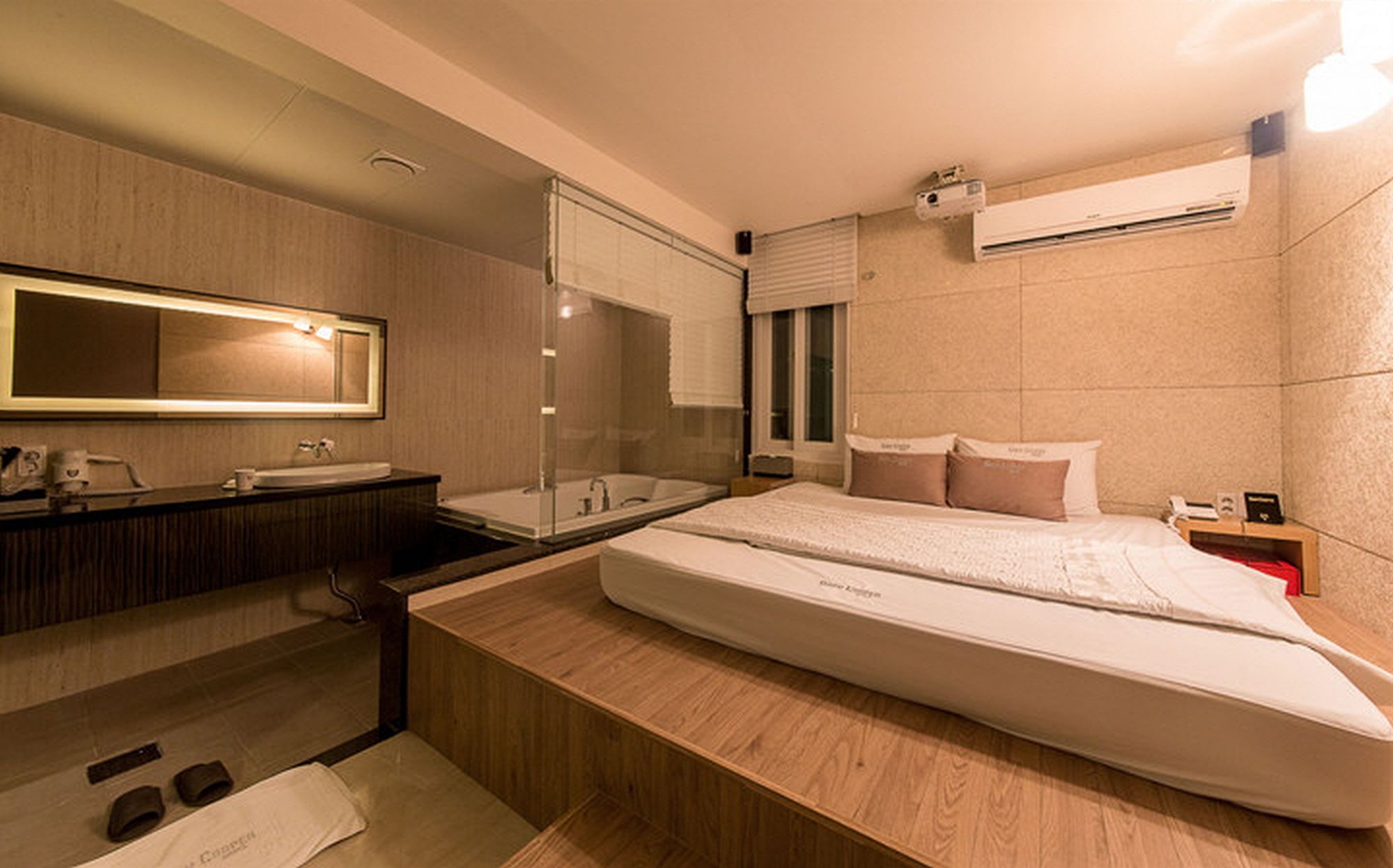 Фото Gary Cooper Hotel