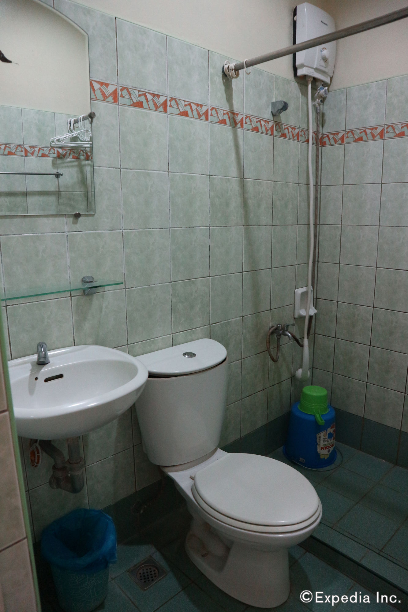 Фото Royal Crown Inn