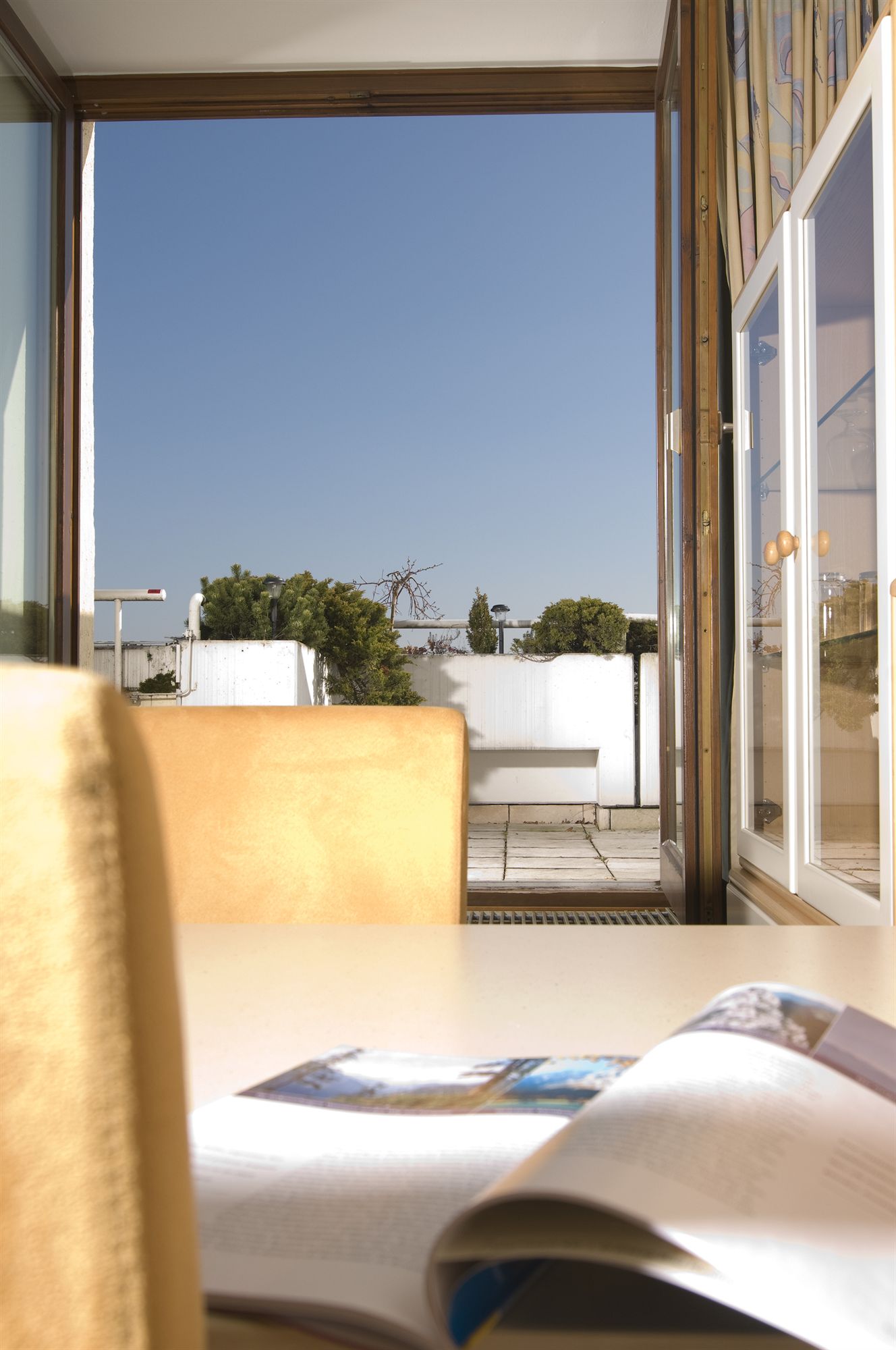 Фото Hotel Gästehaus Forum am Westkreuz