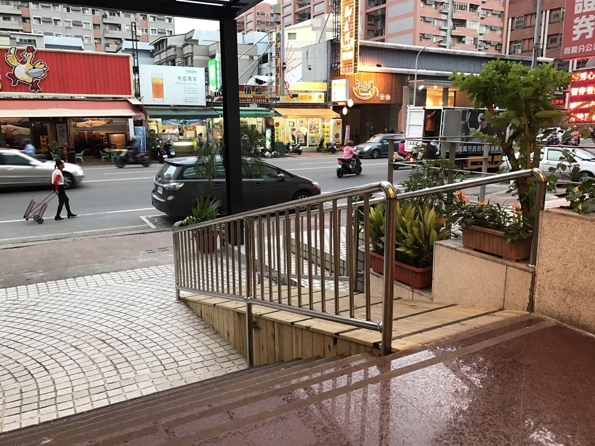 Фото Back Home Hotel