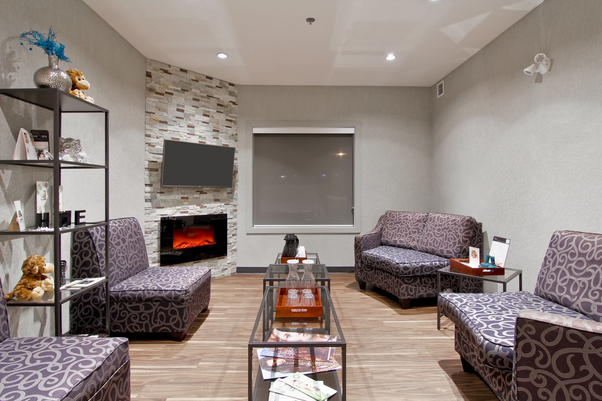 Фото Home Inn and Suites Regina Airport