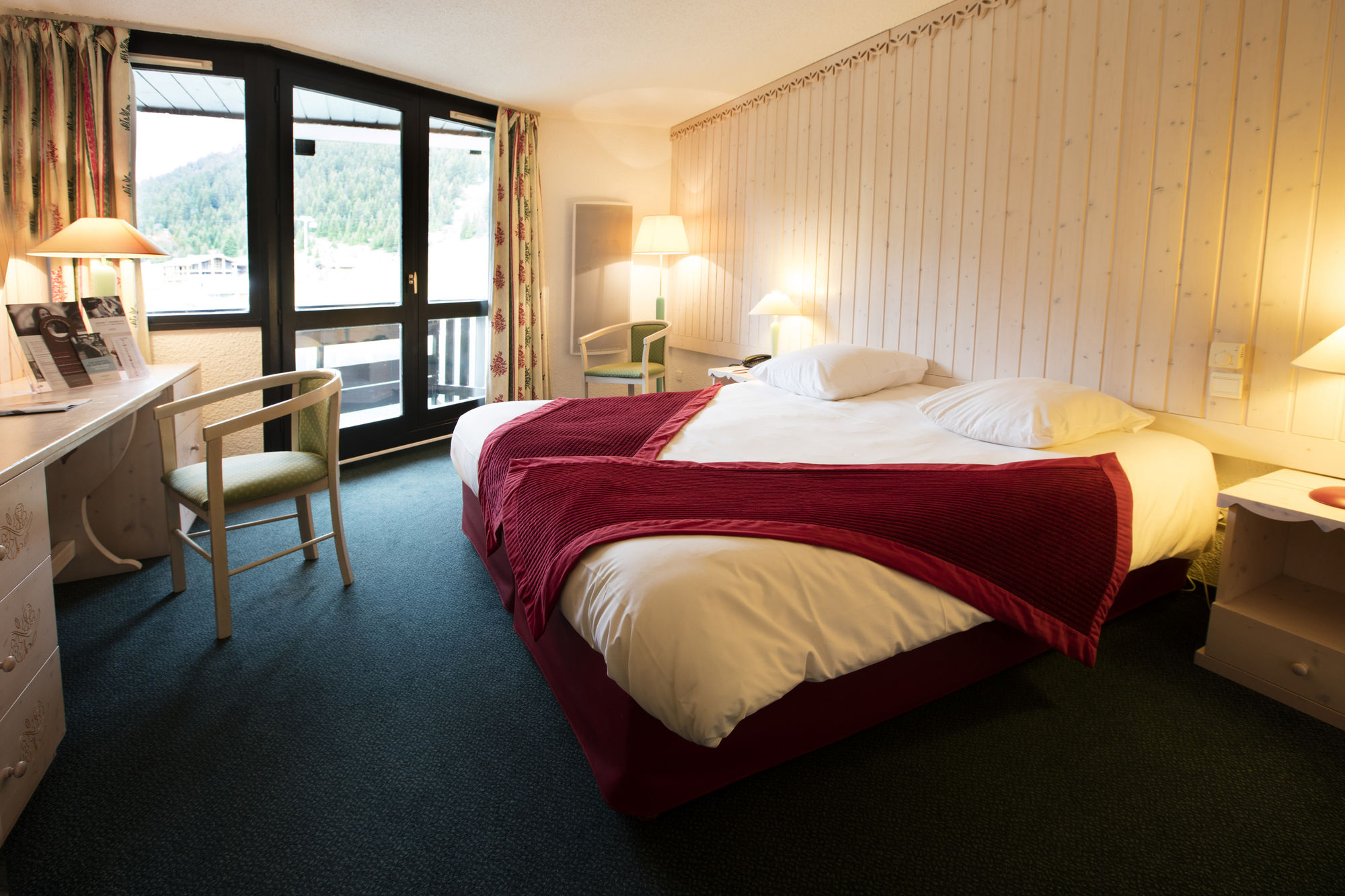 Фото Lake Hôtel Courchevel 1850