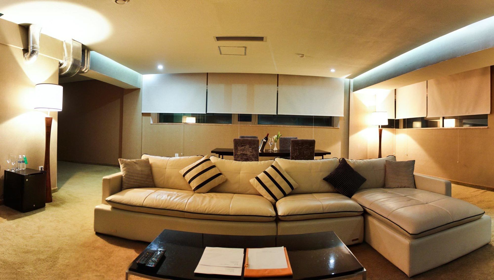 Фото The Corporate Hotel Convention Centre