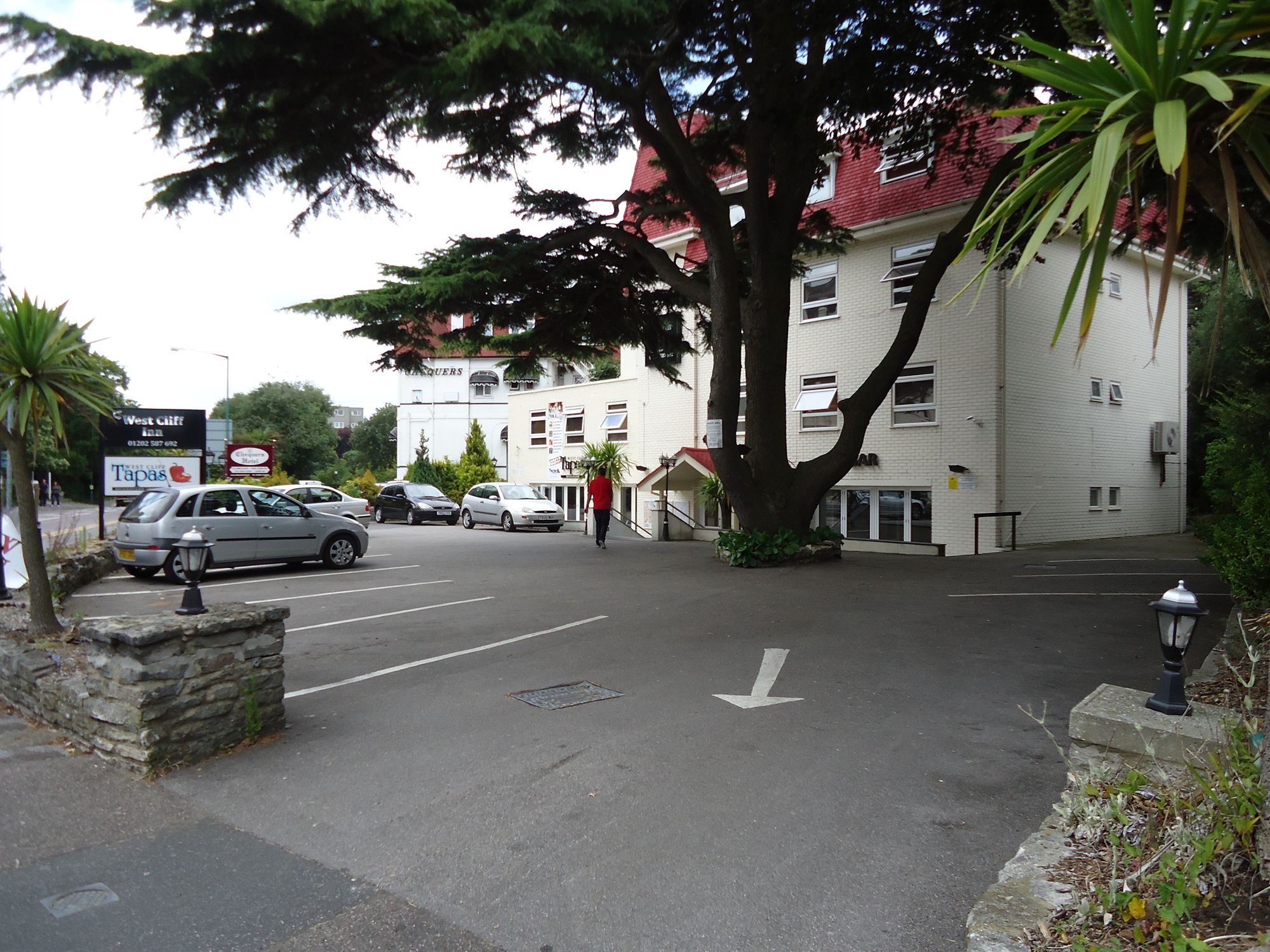 Фото Oyo Kingsley Hotel