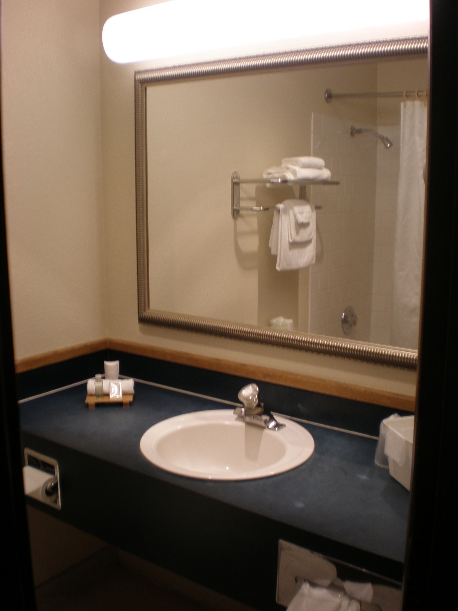 Фото La Grande Inn