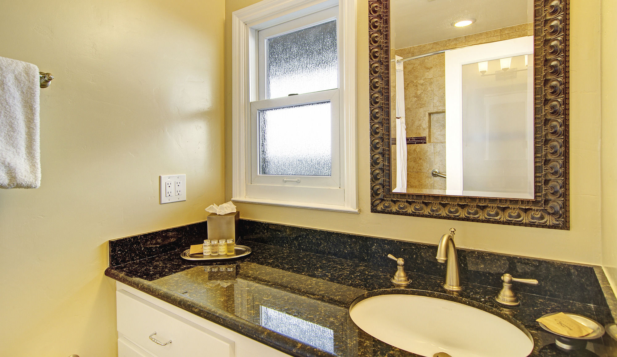 Фото Wayside Inn