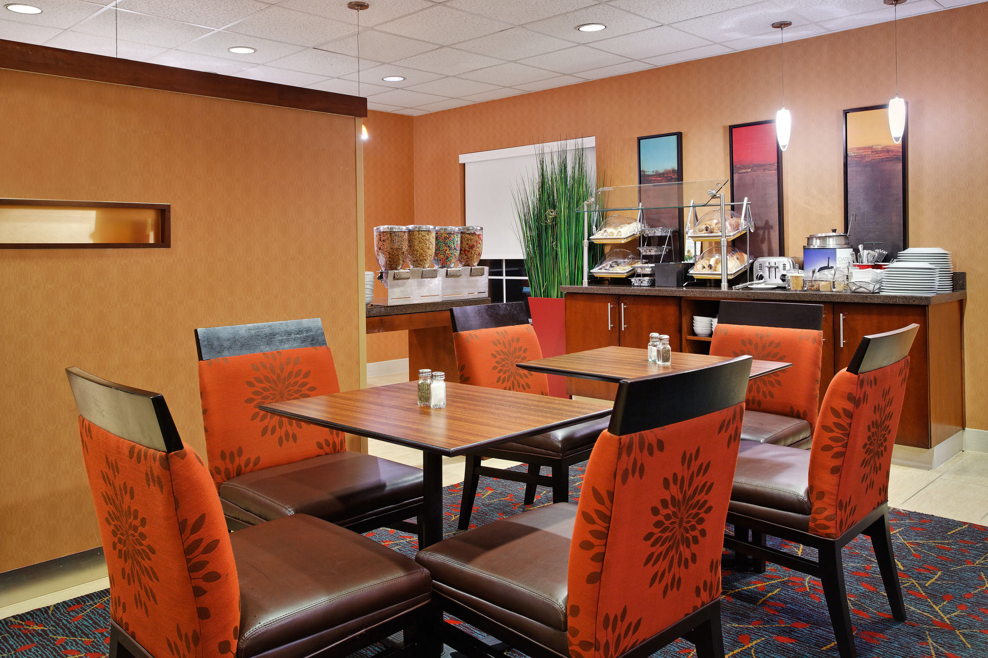 Фото Residence Inn by Marriott Tampa Sabal Park/Brandon