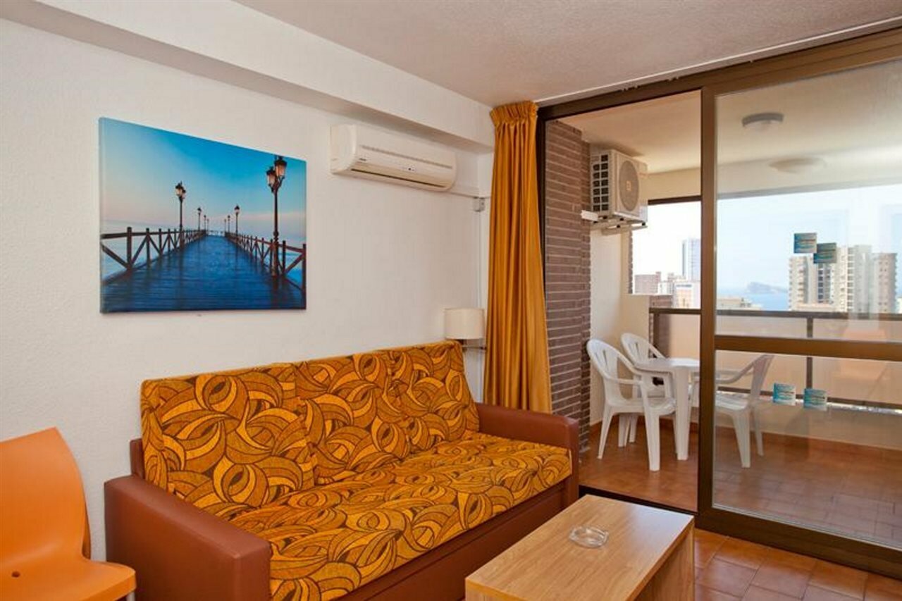 Фото Aparthotel Bcl Levante Beach