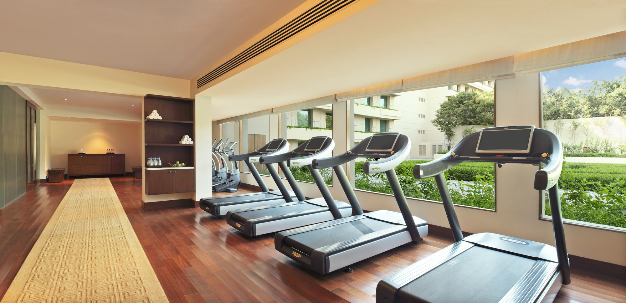 Фото The Oberoi Gurgaon