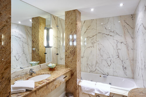 Гостиница La Maison des Têtes в Кольмаре-Рибовилле