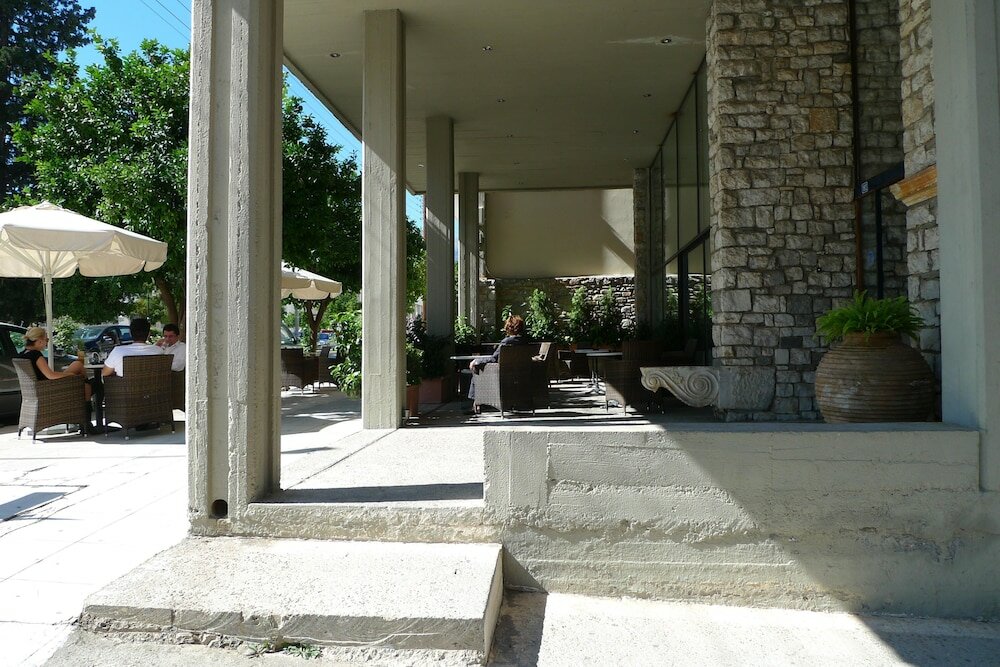 Фото Dioscouri Hotel