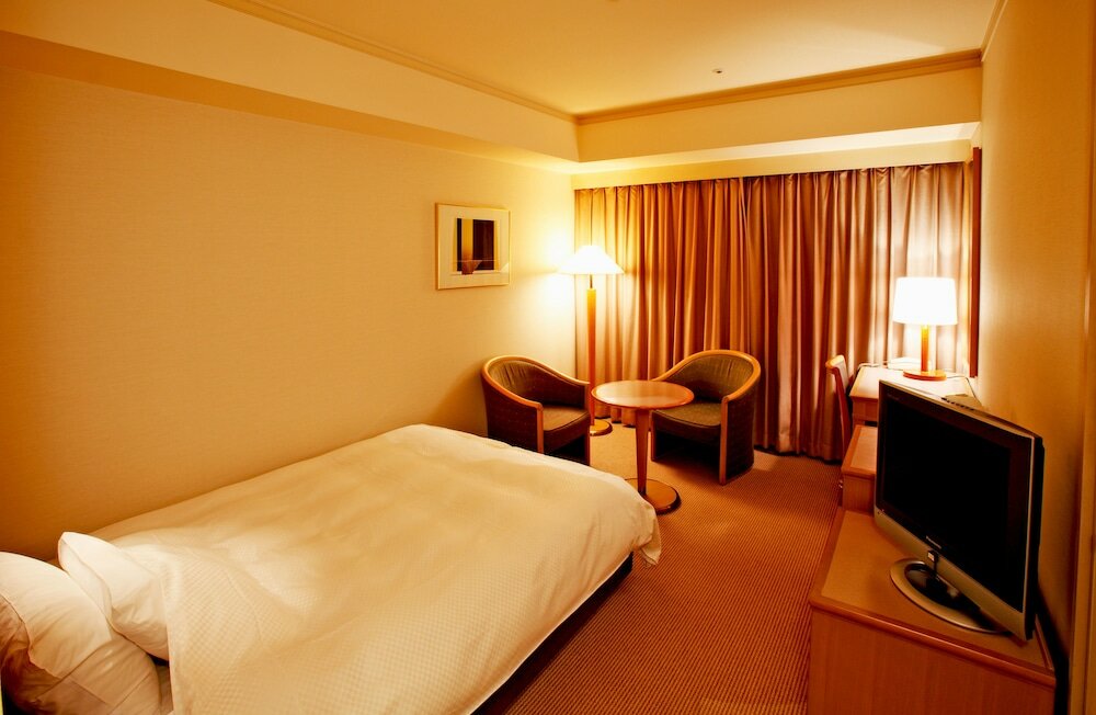 Фото Century Royal Hotel